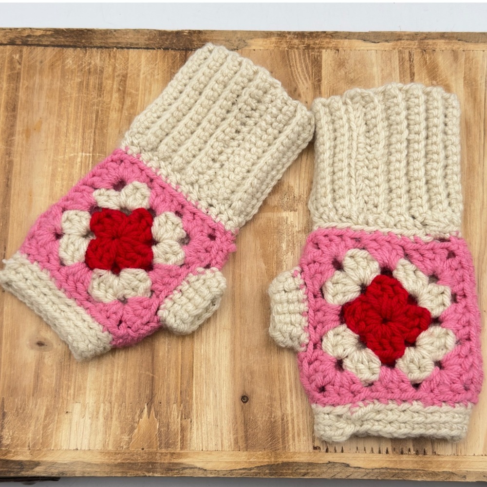 Unbranded Crochet Fingerless Gloves Pink Granny Square Boho Retro OS Mittens